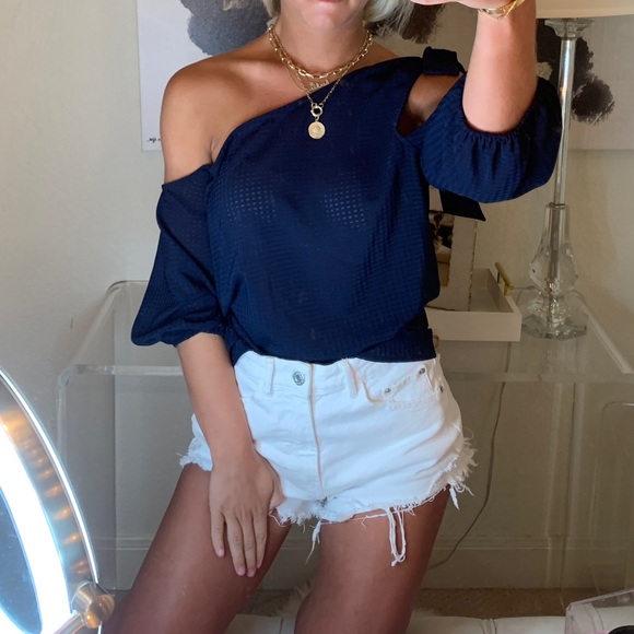 BCBGeneration Tops - BCBGeneration one shoulder top